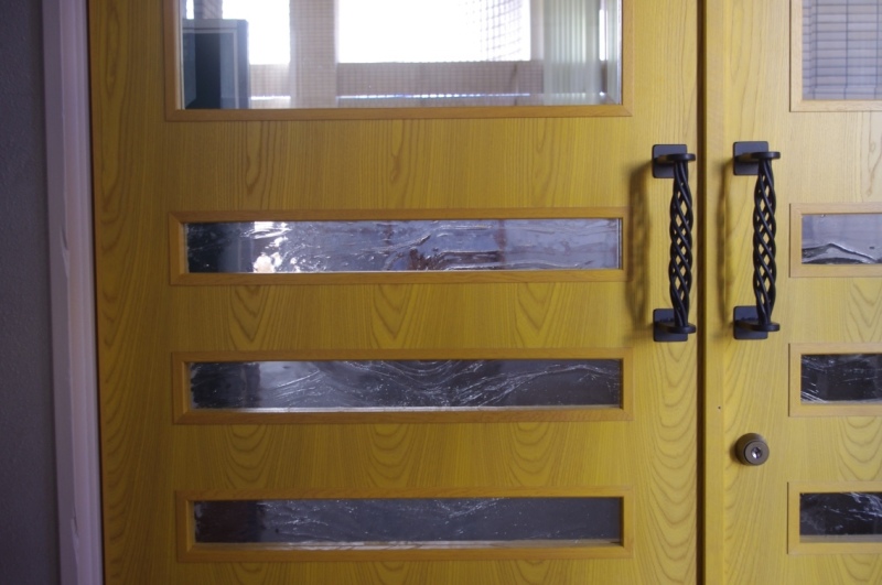 東洋大牛久図書室ドア