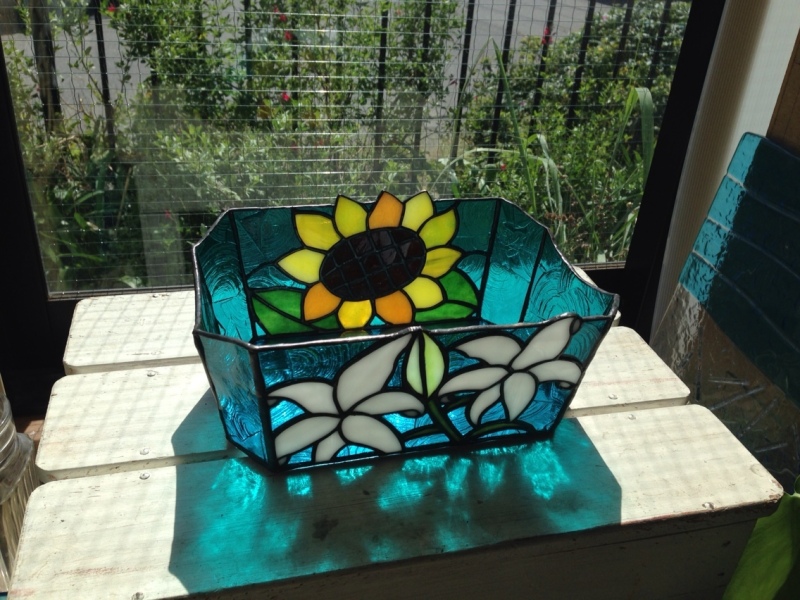 ステンドグラスのリモコンボックス