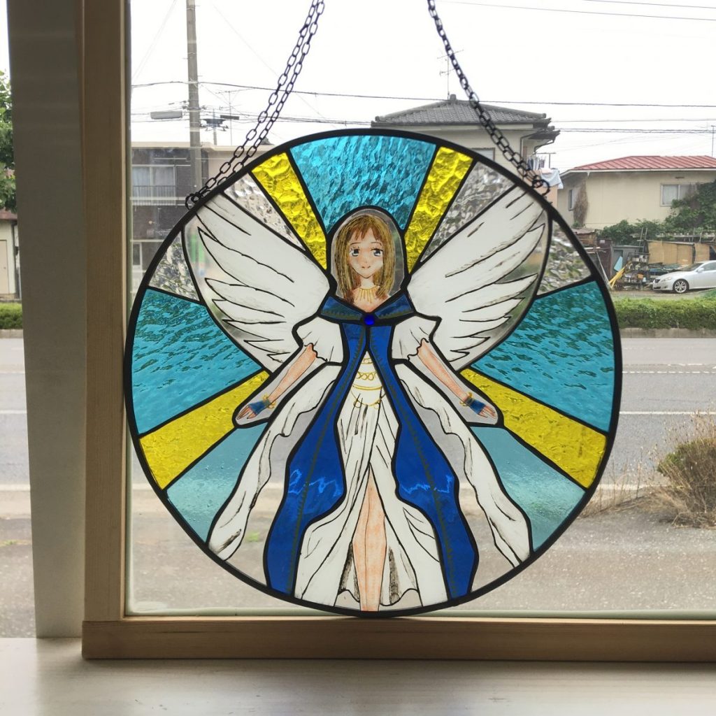 ティファニー スタジオ ヴィンテージ ステンドグラス 3人の天使 教会の窓-